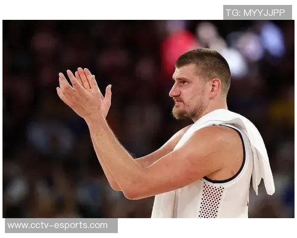 约基奇半场高效表现19分7板8助攻多次快攻扣篮展现统治力