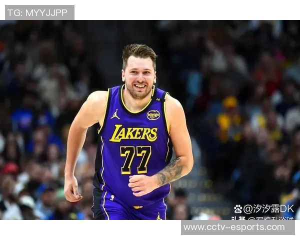 东契奇赛季表现惊人153分钟内狂砍165分并送出33助攻 东契奇赛季表现惊人153分钟内狂砍165分并送出33助攻