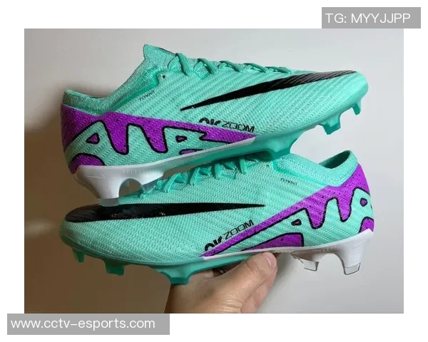 下赛季欧冠联赛用球配色揭晓白薄荷绿紫粉组合引领潮流 下赛季欧冠联赛用球配色揭晓白薄荷绿紫粉组合引领潮流